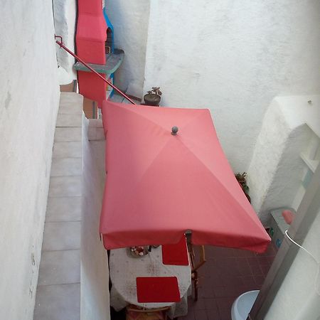 Al Mare, Al Sole, Si', Ma Nella Casa Del Minatore Buggerru Εξωτερικό φωτογραφία
