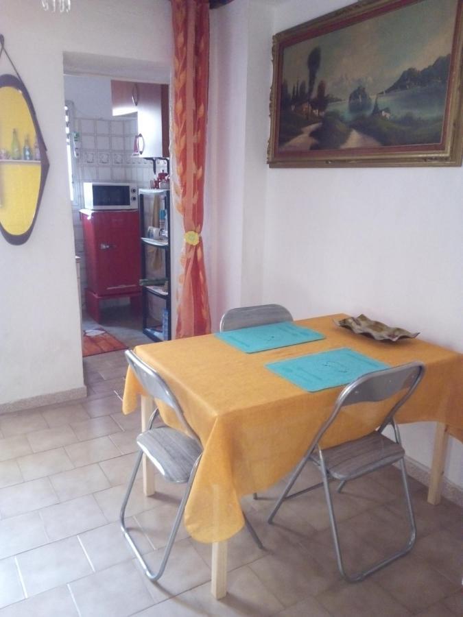 Al Mare, Al Sole, Si', Ma Nella Casa Del Minatore Buggerru Εξωτερικό φωτογραφία