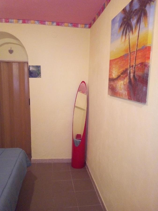 Al Mare, Al Sole, Si', Ma Nella Casa Del Minatore Buggerru Εξωτερικό φωτογραφία