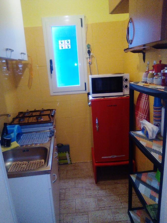 Al Mare, Al Sole, Si', Ma Nella Casa Del Minatore Buggerru Εξωτερικό φωτογραφία