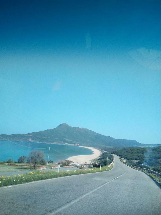 Al Mare, Al Sole, Si', Ma Nella Casa Del Minatore Buggerru Εξωτερικό φωτογραφία