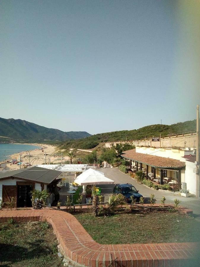Al Mare, Al Sole, Si', Ma Nella Casa Del Minatore Buggerru Εξωτερικό φωτογραφία