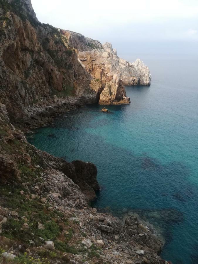 Al Mare, Al Sole, Si', Ma Nella Casa Del Minatore Buggerru Εξωτερικό φωτογραφία